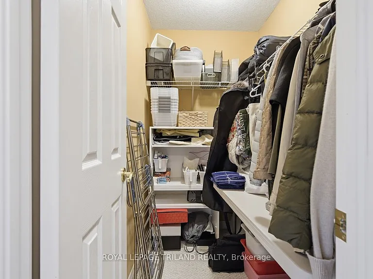 600 Hyde Park Rd #127 — Photo 26