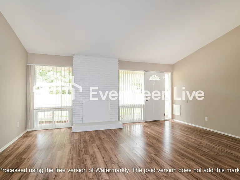 355 Allen Dr — Photo 6