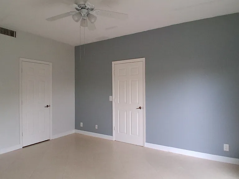 303 Waterview Dr — Photo 49