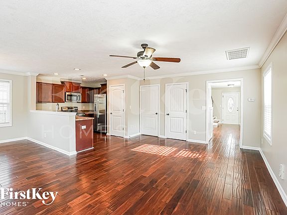 4th image of 1309 Loren Cir