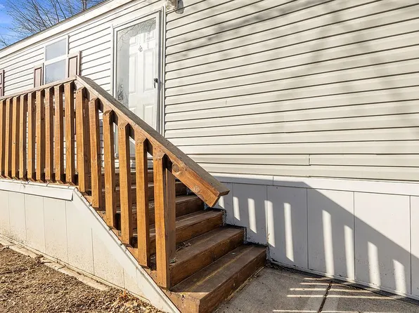 85 Miss Ellie Cir, Belton, MO 64012