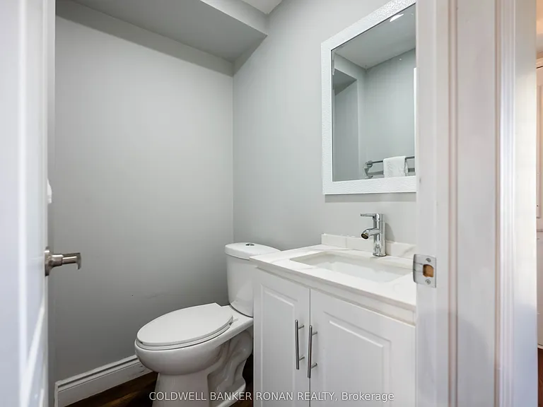77 Montgomery Blvd — Photo 16