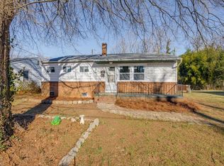 2405 Woodruff Ave, High Point, NC 27265