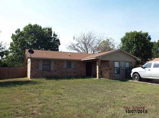73 Cody St, Lone Grove, OK 73443