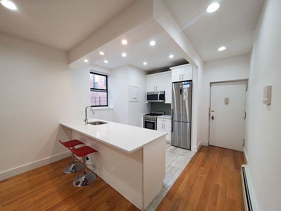 3rd image of 56 W 127th St 2b-floor 2
