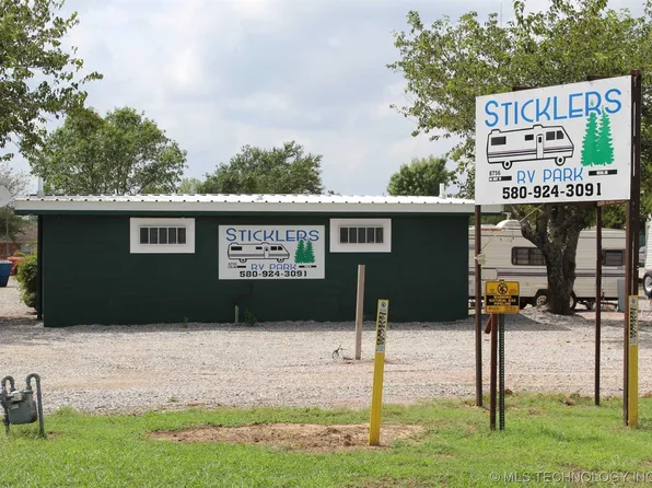 8756 Us Highway 70, Mead, OK 73449
