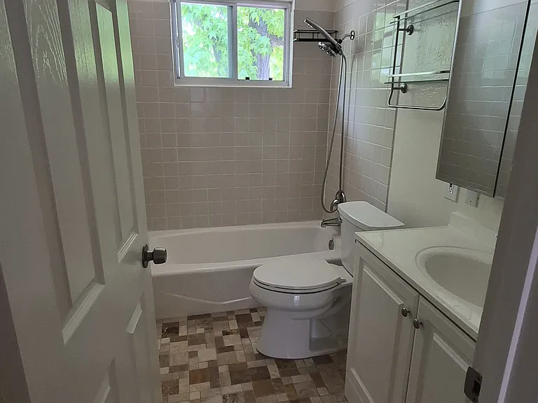 5405 Prospect Rd #6 — Photo 17