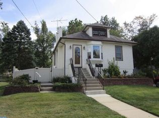 116 Beechwood Ave, Maple Shade, NJ 08052