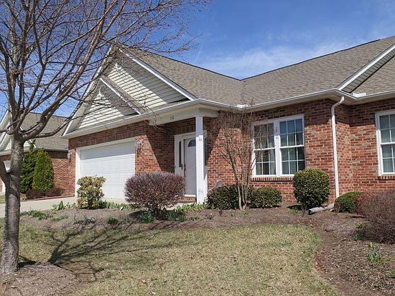 3rd image of 112 Cypress Ct