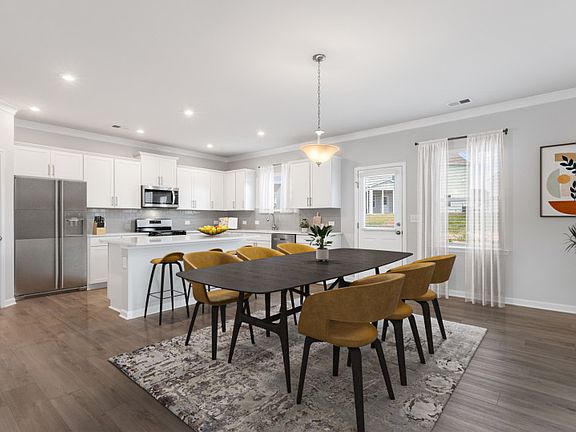 Open Concept Living, Great for Entertaining