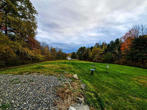 3rd image of 251 Green Valley Road