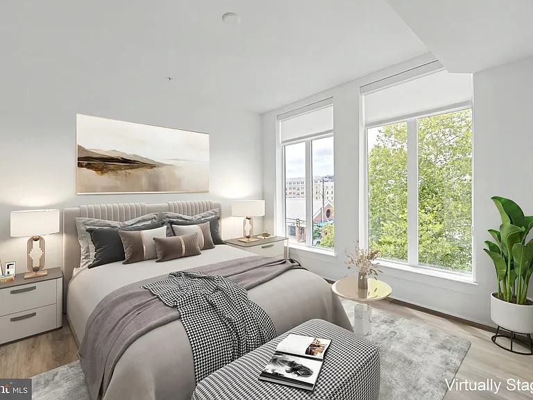 701 N Henry St #401 — Photo 31