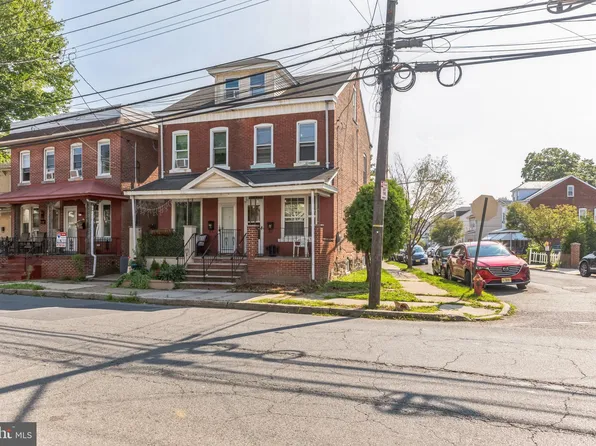 863 Spruce St, Trenton, NJ 08638