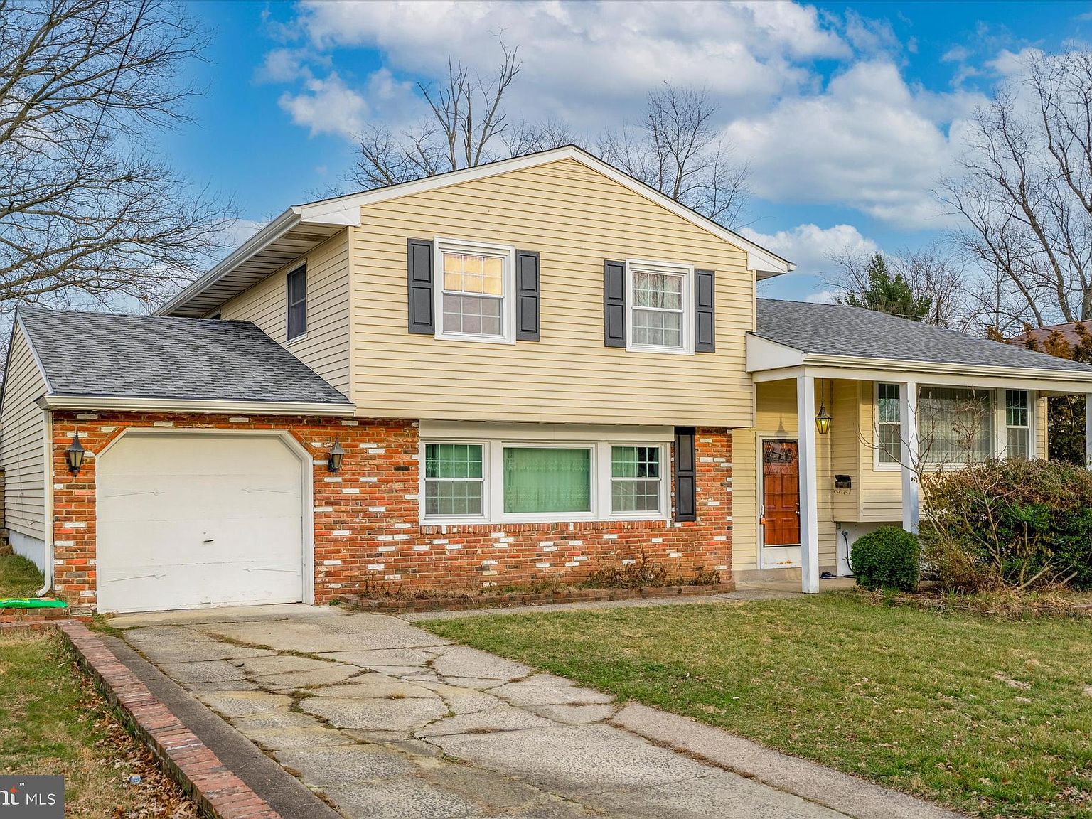 49 Suburban Blvd, Delran, NJ 08075 Zillow