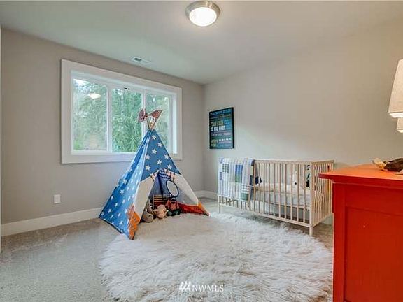 5th image of 17716 28th Ave NE