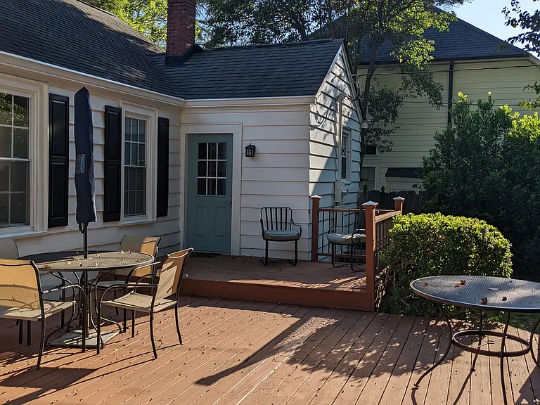 209 E Faris Rd — Photo 22