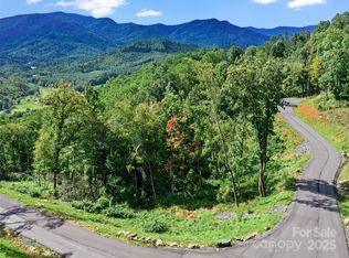 24 Summit View Pkwy, Spruce Pine, NC 28777