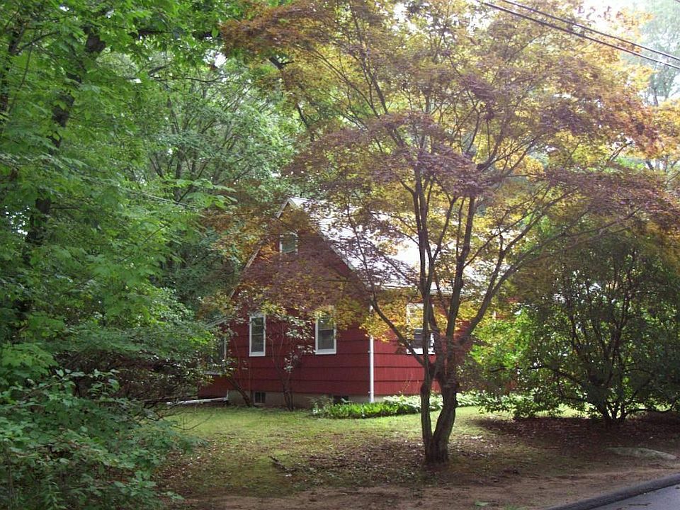 2nd image of 56 Lambtown Rd