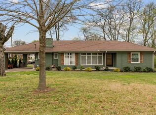 401 Richland Cir, Gallatin, TN 37066
