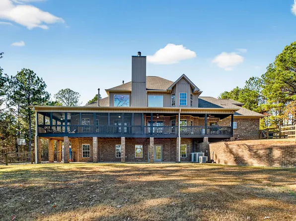 1035 Tara Dr, Columbiana, AL 35051