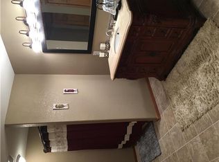 3 Victorian Ct, Saint Joseph, MO 64507