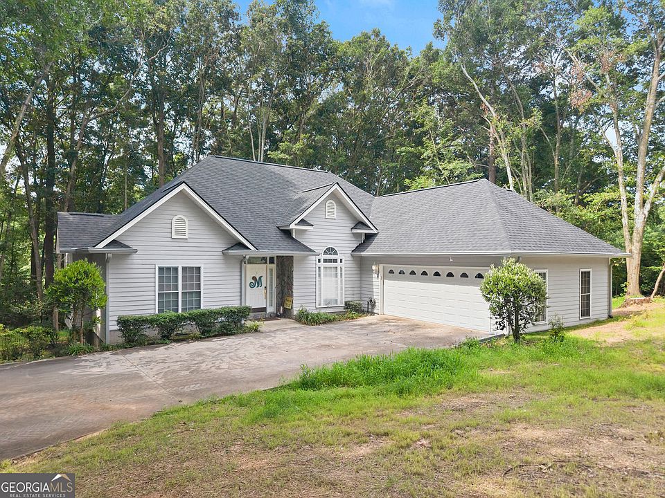 1st image of 393 Brookwood Dr