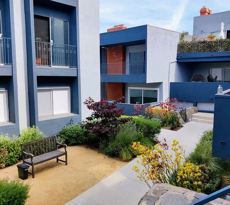 1st image of 4617 Willis Ave #6