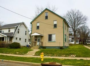 561 Noah Ave, Akron, OH 44320