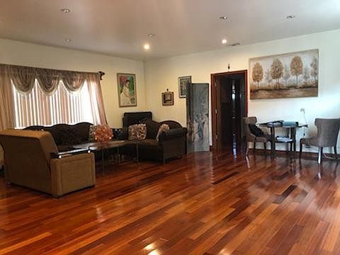 4th image of 8131 Laurelgrove Ave