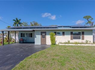 69 Cardinal Dr, North Fort Myers, FL 33917