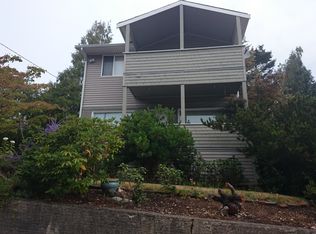 332 N 76th St, Seattle, WA 98103