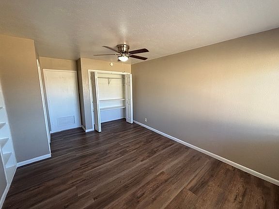 4th image of 3001 W Ohio Ave #10