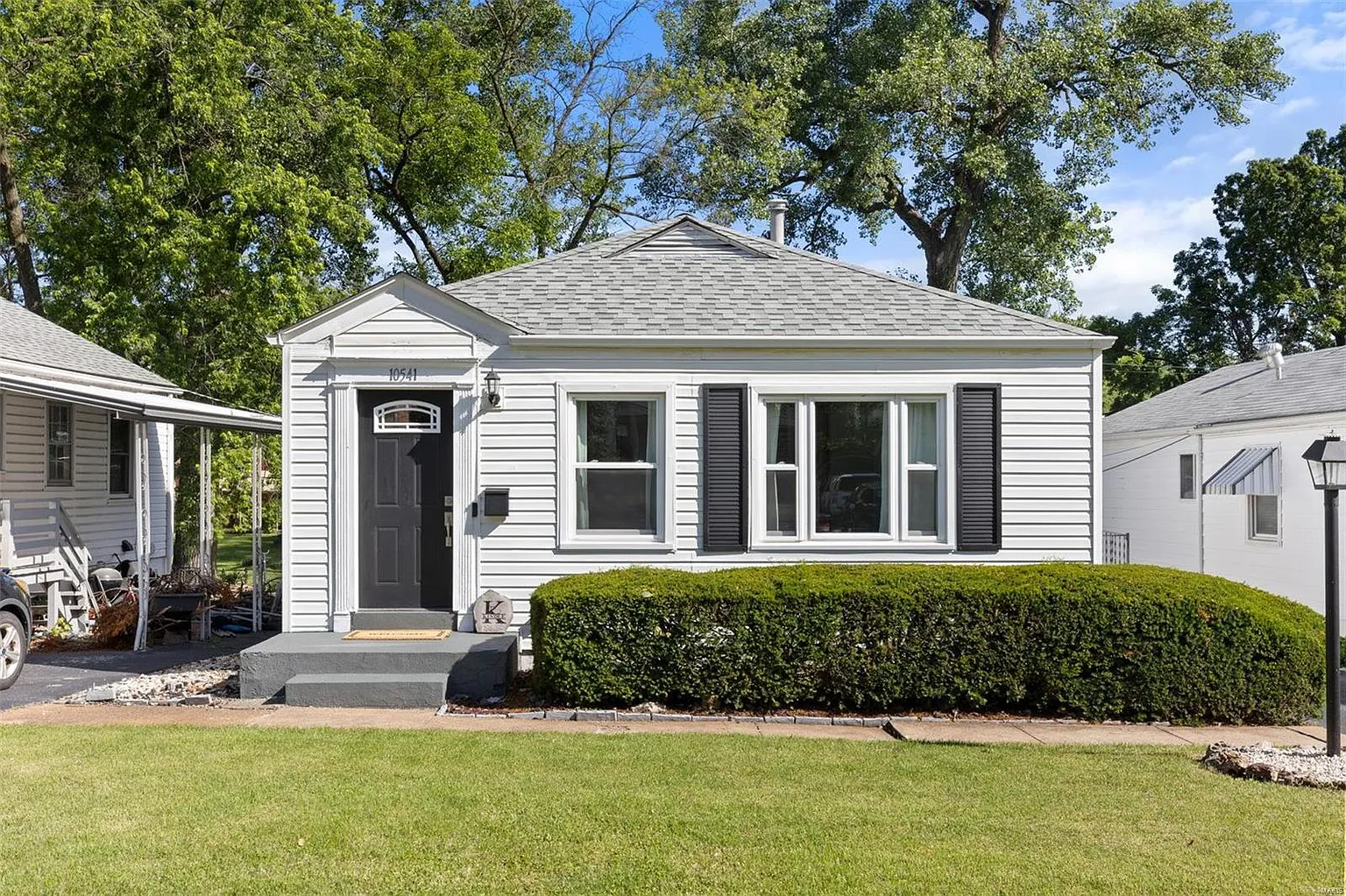 10541 Saint Matthew Ln photo 1