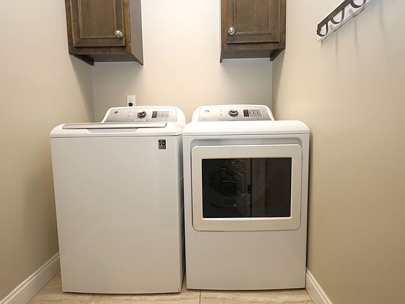5th image of 3519 Walstine Ln