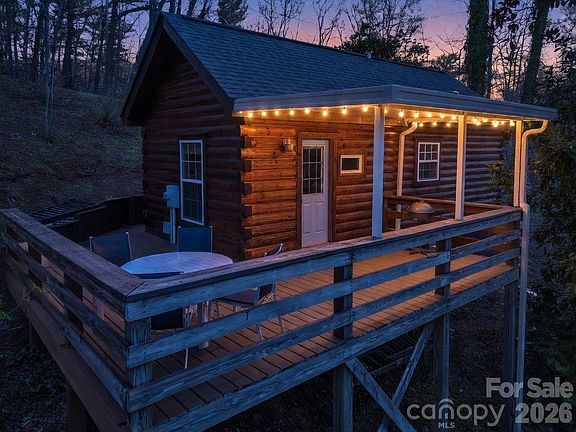 2nd image of 365 Seton Rd