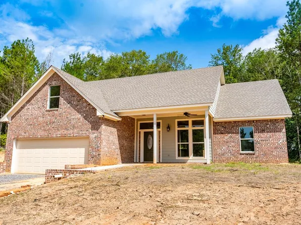 1073 Hillcrest Farms Ln, Summit, MS 39666