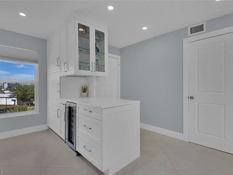 991 N Barfield Dr #401 — Photo 9