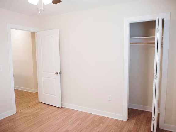 5th image of 1810 Appomattox St