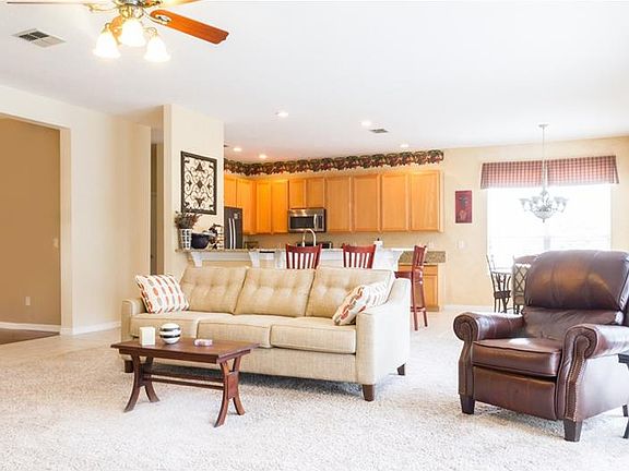 3rd image of 8651 Tara Oaks Ct