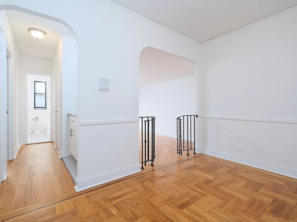 1st image of 2685 Creston Ave APT 5C