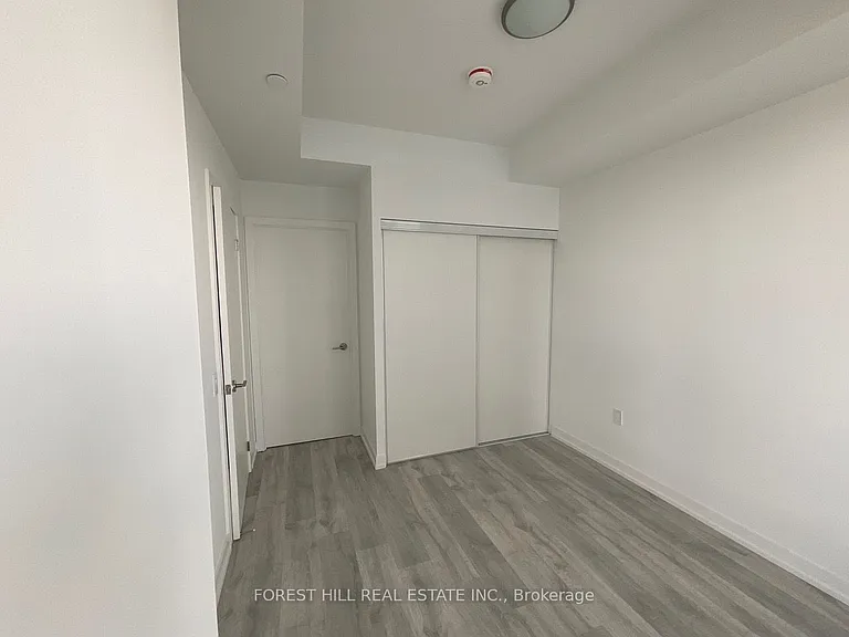 7 Golden Lion Hts S #1507 — Photo 19