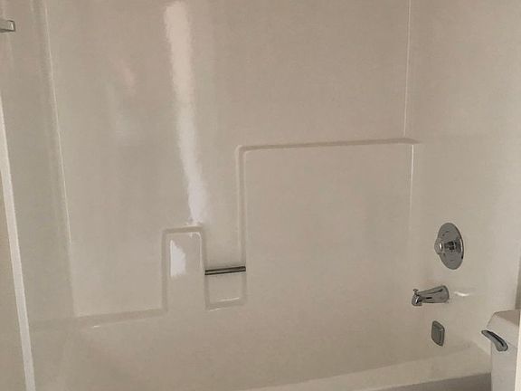 5th image of 700 S Lake St #308