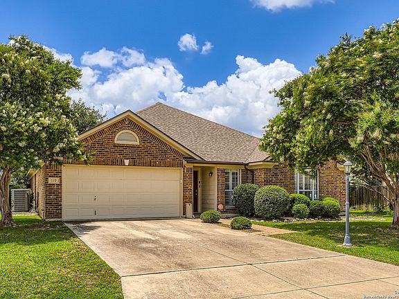 3rd image of 119 Jardin Vista