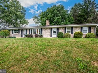 659 Geneva Dr, Westminster, MD 21157
