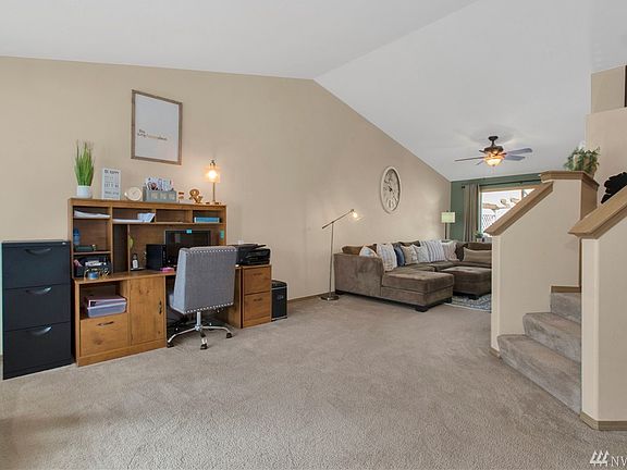 4th image of 1141 Fitz Hugh Dr SE