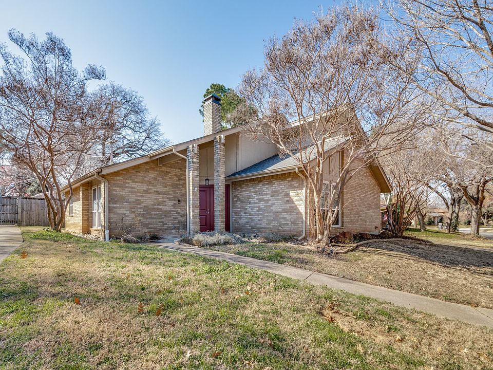 1st image of 412 Rivervalley Ct