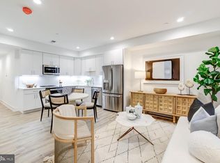 2217 40th Pl NW APT 2, Washington, DC 20007