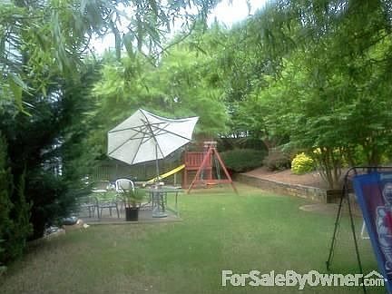 3rd image of 184 River Meadow Ct