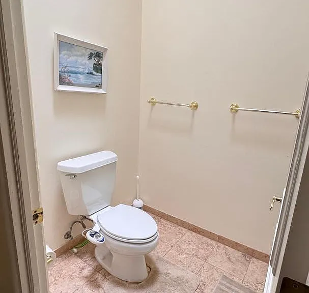 12838 E Altadena Dr — Photo 24