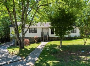 1938 Tahiti Ln, Alabaster, AL 35007